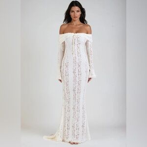 Chic Off-Shoulder White Lace Dress